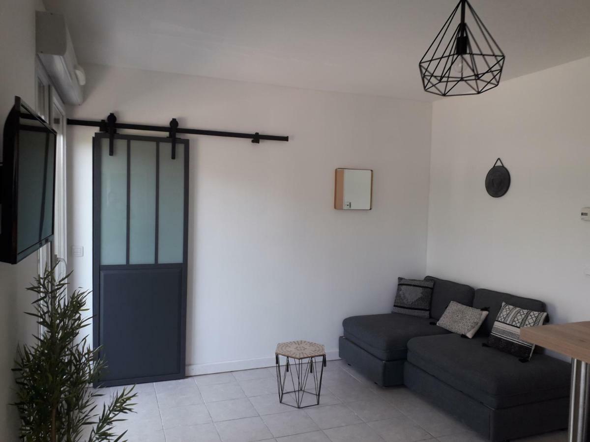 Les Lauzieres Apartment Beaumont  Bagian luar foto